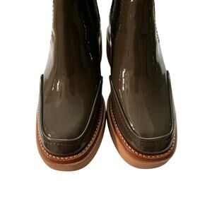 Dolce Vita Patent Chelsea Ankle Boots Olive Green Chunky Heel NWOT Size 7